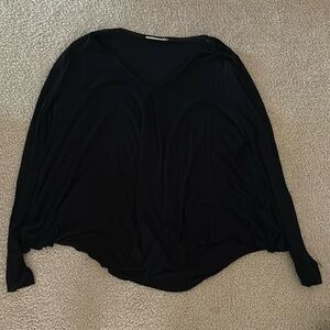 Black long sleeved alternative shirt, size large. Thin, great for fall!